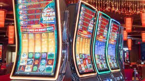 Mesin Slot Online dengan Grafik Modern dan Fitur Bonus Menarik dari bosswin168